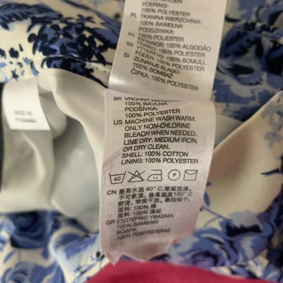 New Divided floral skirt - Picture 8 of 8